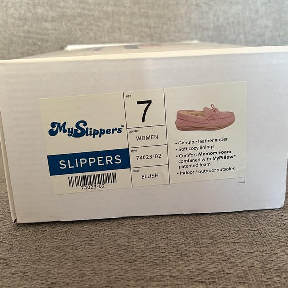 Pink My Slippers Size 7 super comfy - Picture 9 of 10